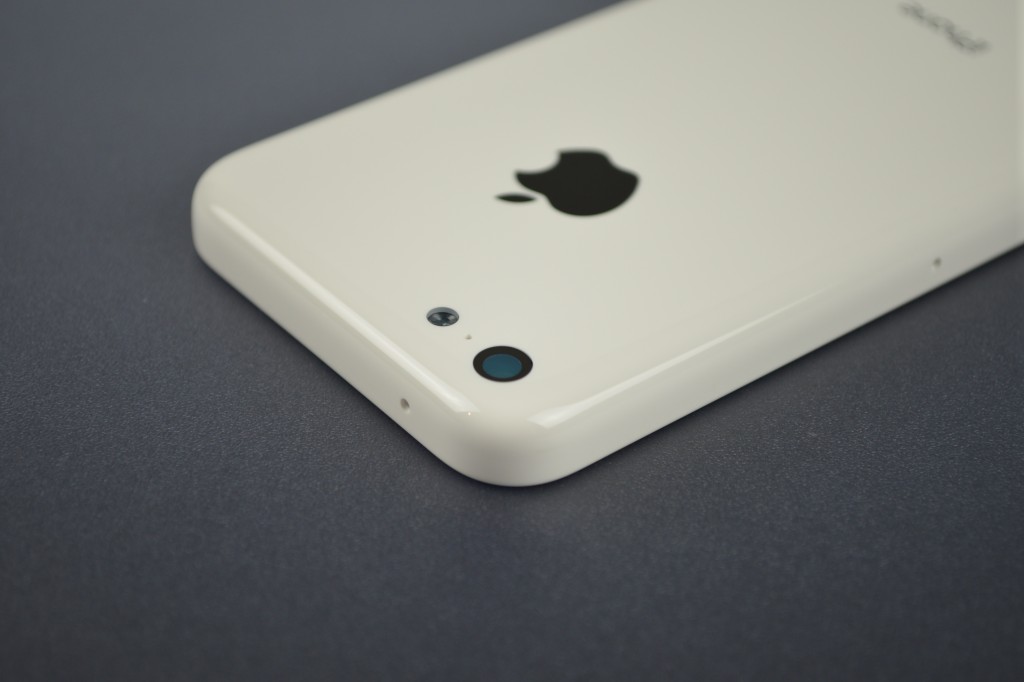 Apple iPhone 5C fiyat bilgisi ortaya çıktı : 490$